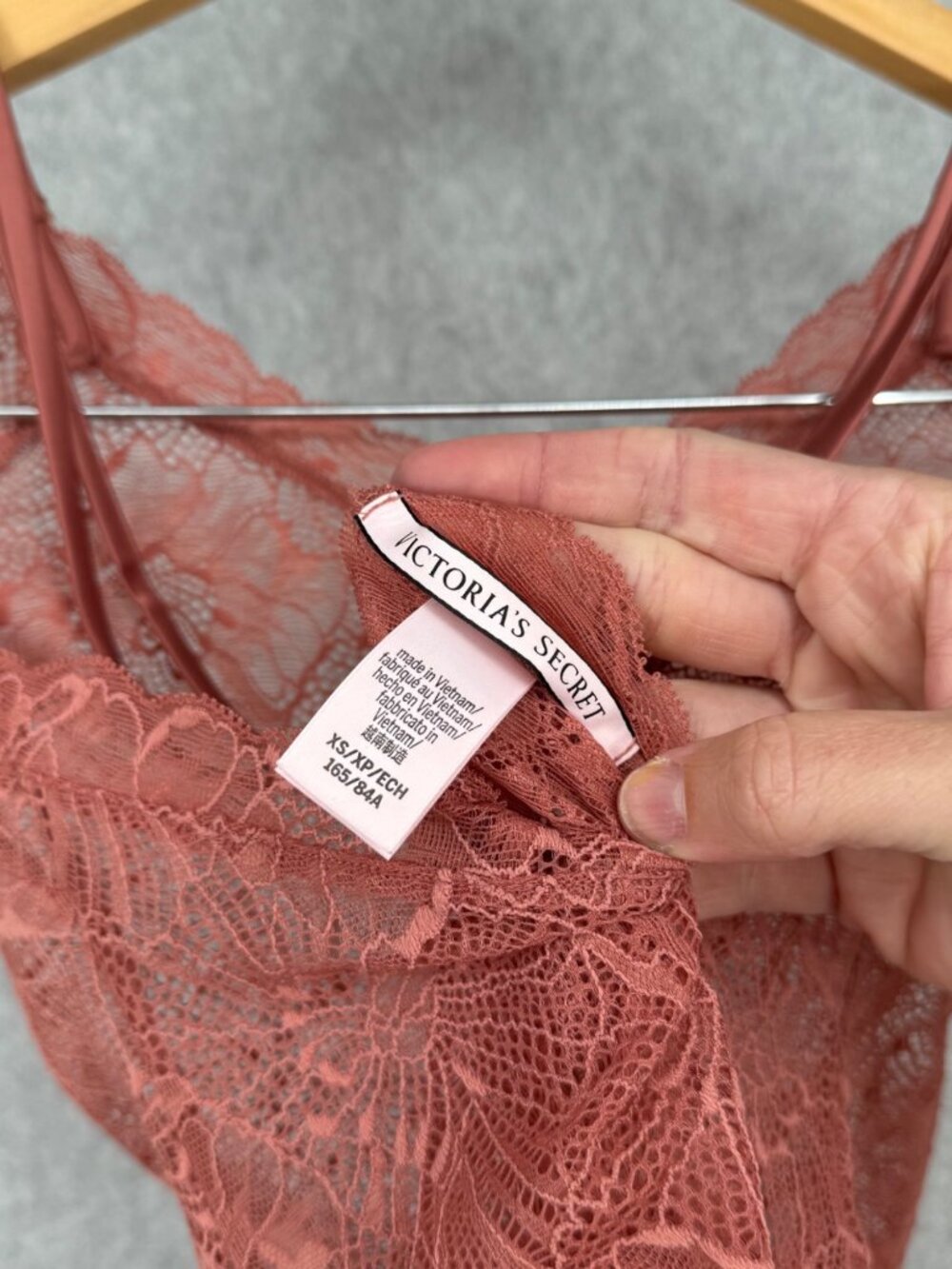 Victorias Secret V Neck Stretch Lace Slip Dress Nightie Size XS Mauve Rose Pink - Picture 6 of 12